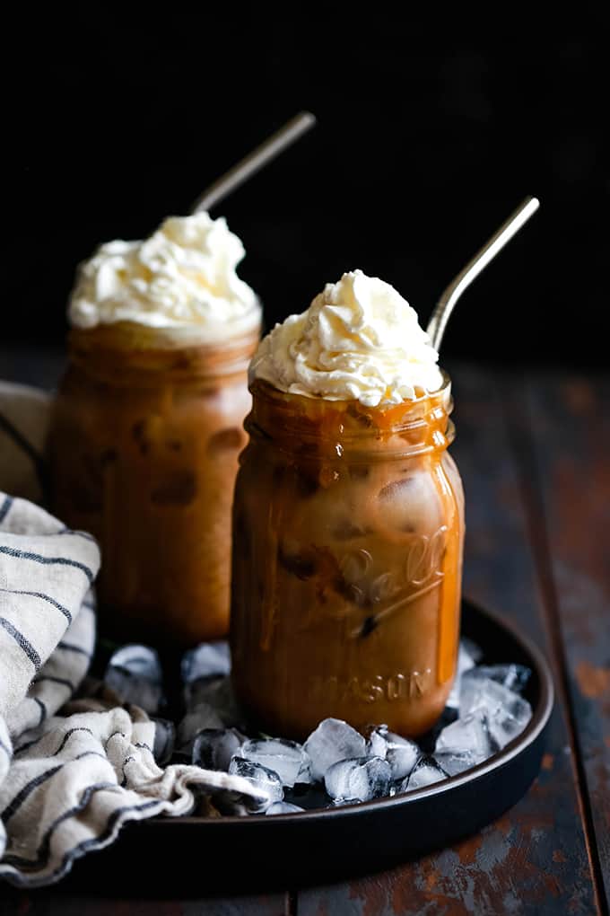 İCED CARAMEL MOCHA.